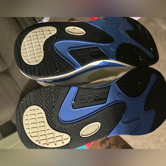 Puma - Picture 3 of 7